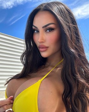 LilacPussy from Greater London,United Kingdom