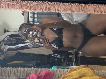 sluttyfucktoy25 from Greater London,United Kingdom